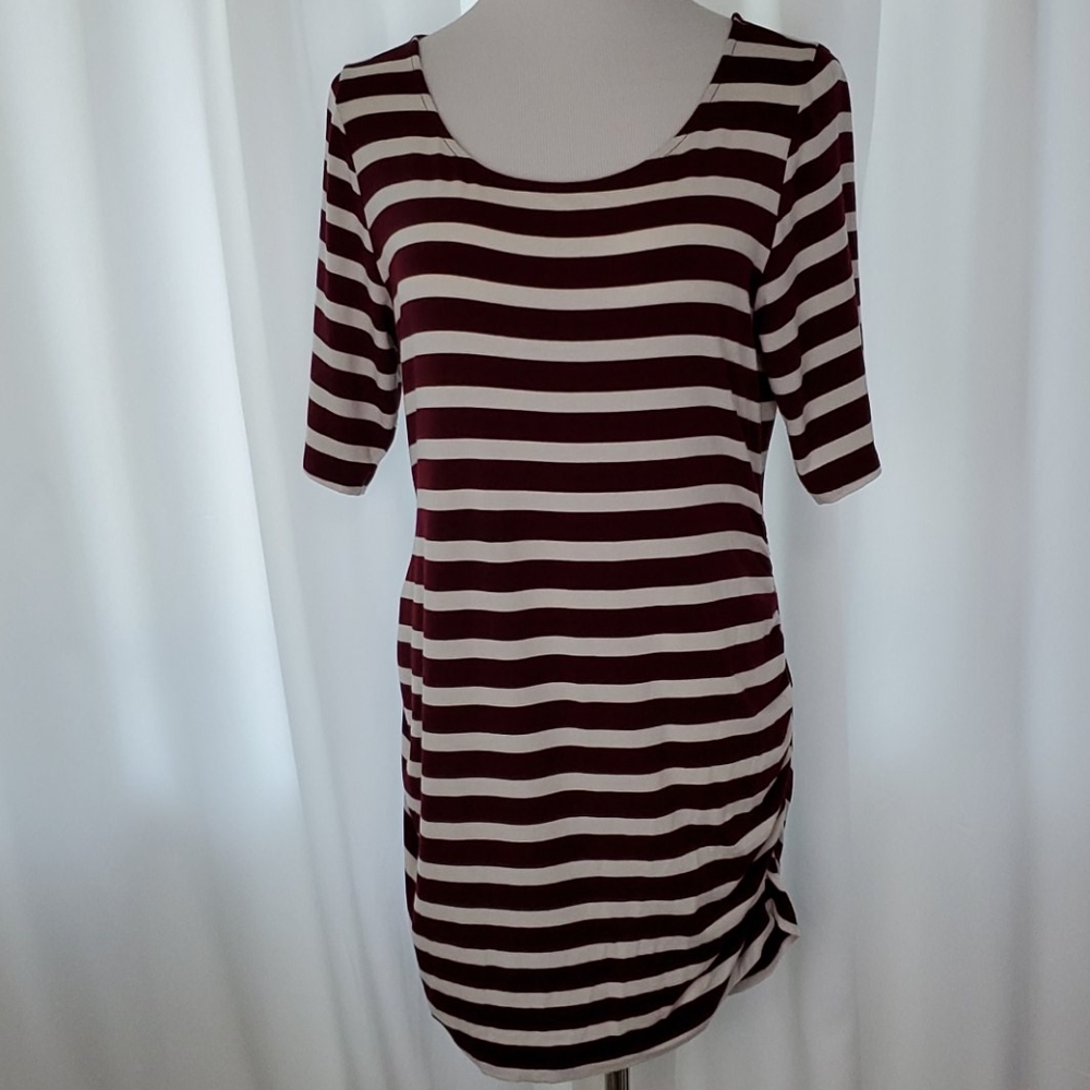 A Pea in the Pod Striped Short Sleeve Shirt Maroon